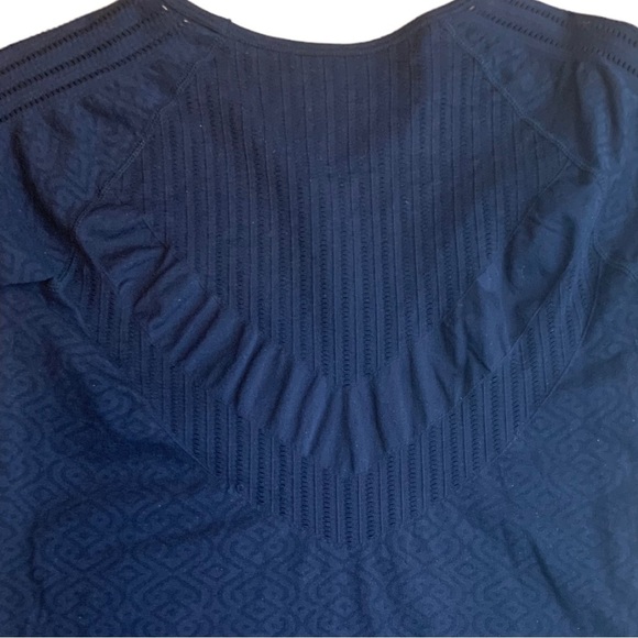 Climawear 360 Degree Stretch Long Sleeve Seamless Moisture Wicking Top B… - Picture 7 of 11